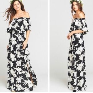 Show Me Your Mumu Off Shoulder Floral Black/White Hacienda Maxi Dress Medium